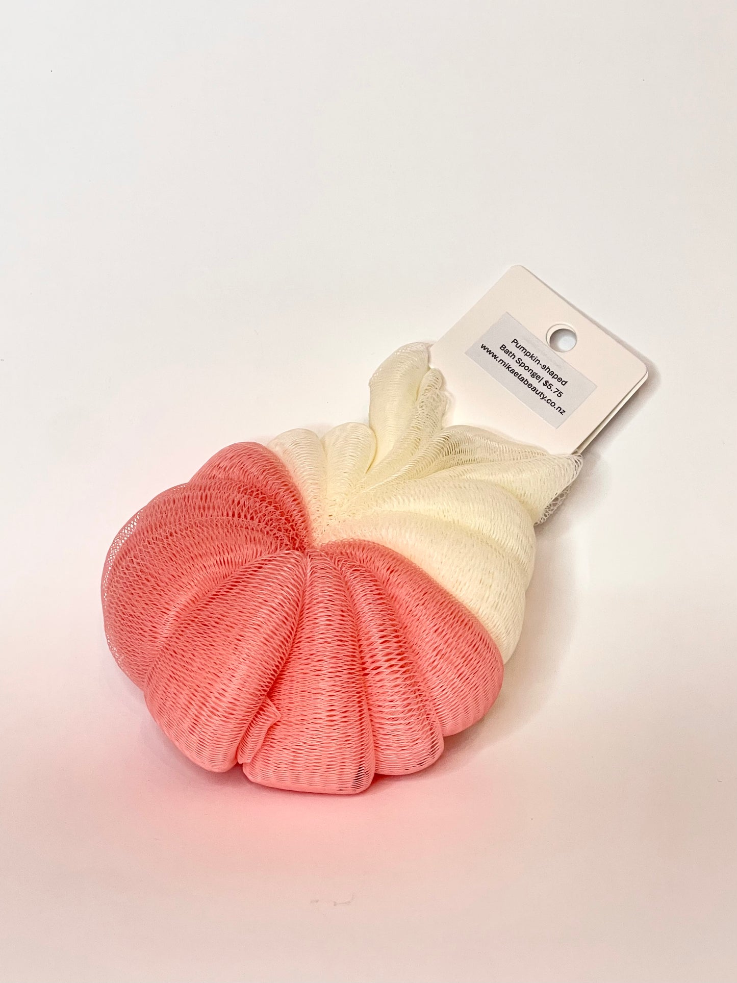 Mikaela Beauty - Pumpkin-shaped Bath Sponge with Mesh Ball