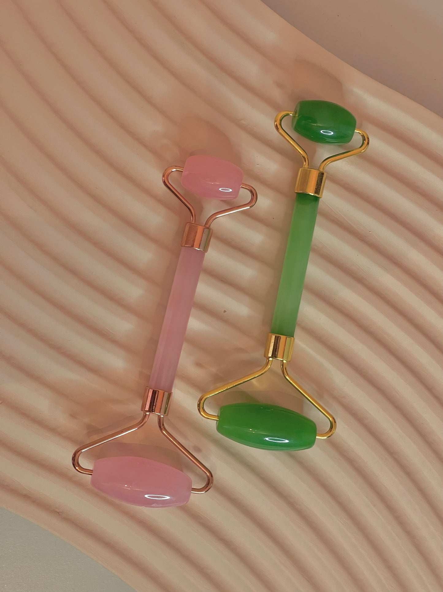 Mikaela Beauty - Face Roller